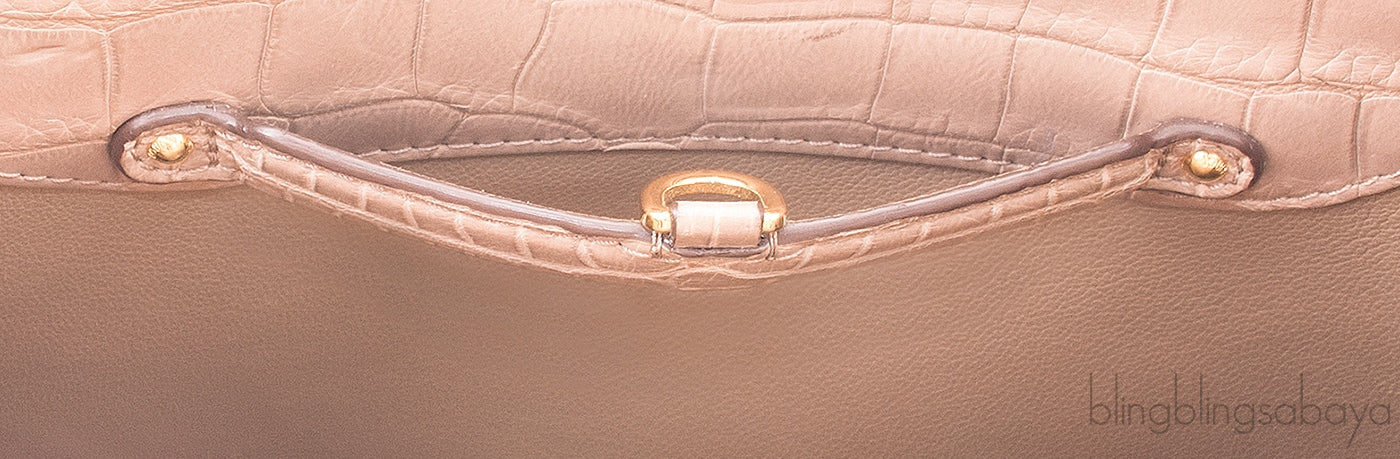 Taupe Capucines Crocodile MM