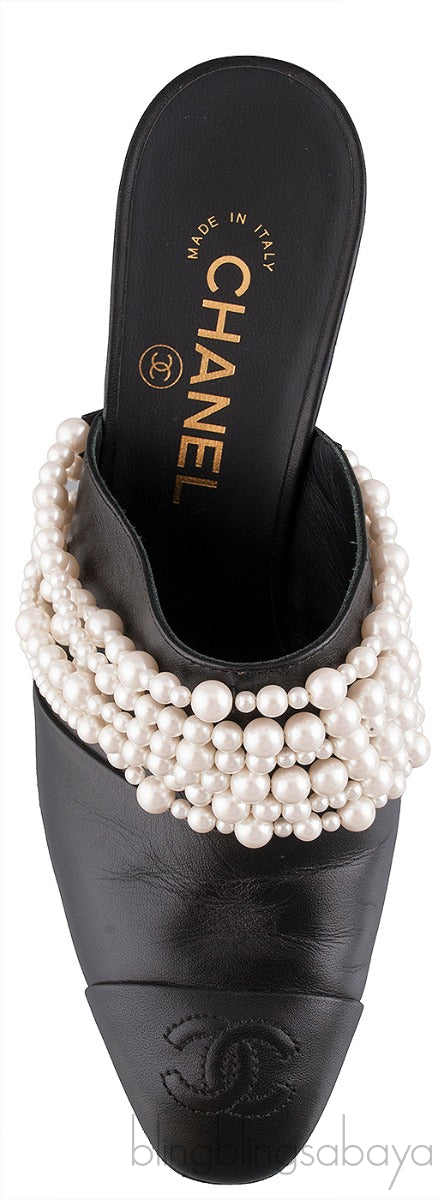Black Pearl Slide Mule