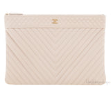 Beige Chevron Caviar O-case Pouch