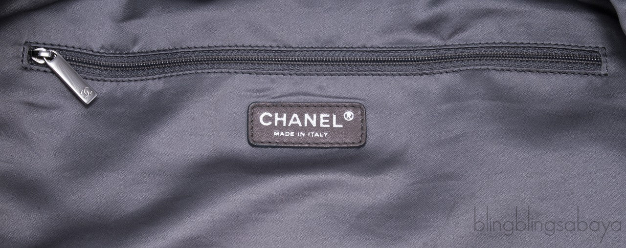 Black Patent XXL Symbol Tote