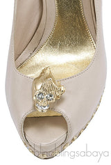 Skull Embellished Peep Toe Pump