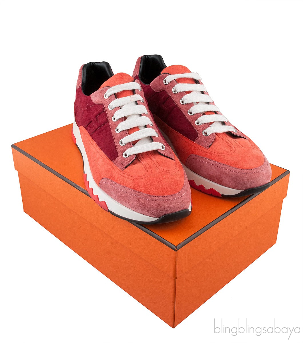 Trail Sneaker