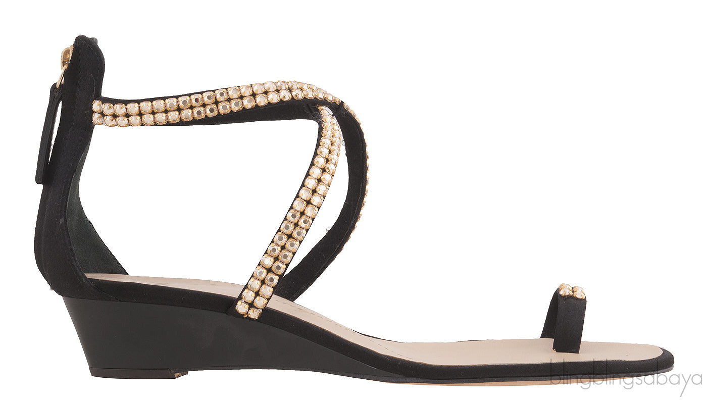 Black Crystal One Finger Sandals