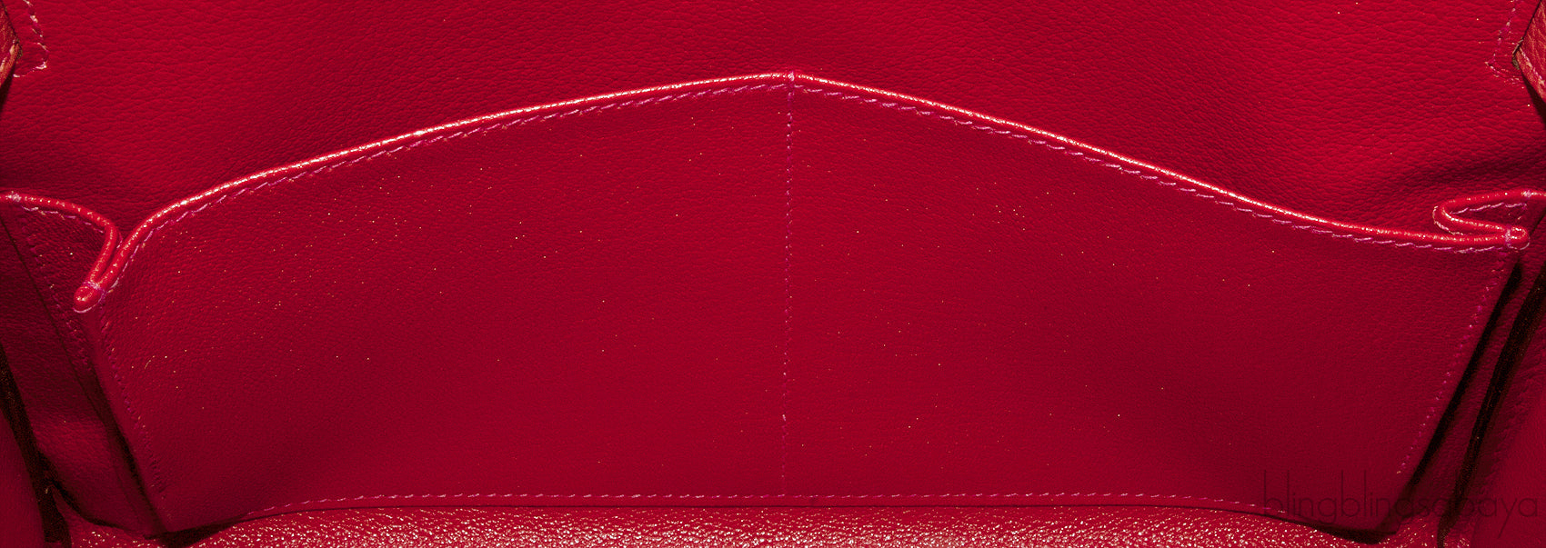 Kelly 28 Rouge Tomato Togo