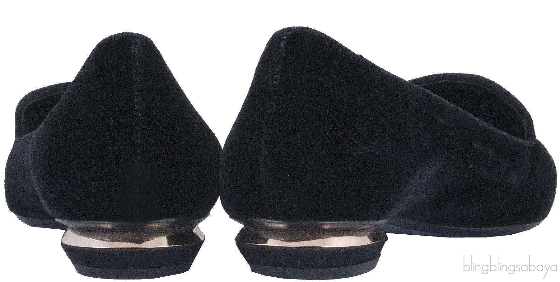 Eye Pointed Toe Velvet Flat