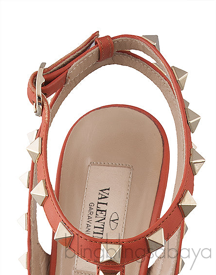 Rockstud Brique Gold Studs Heels 100
