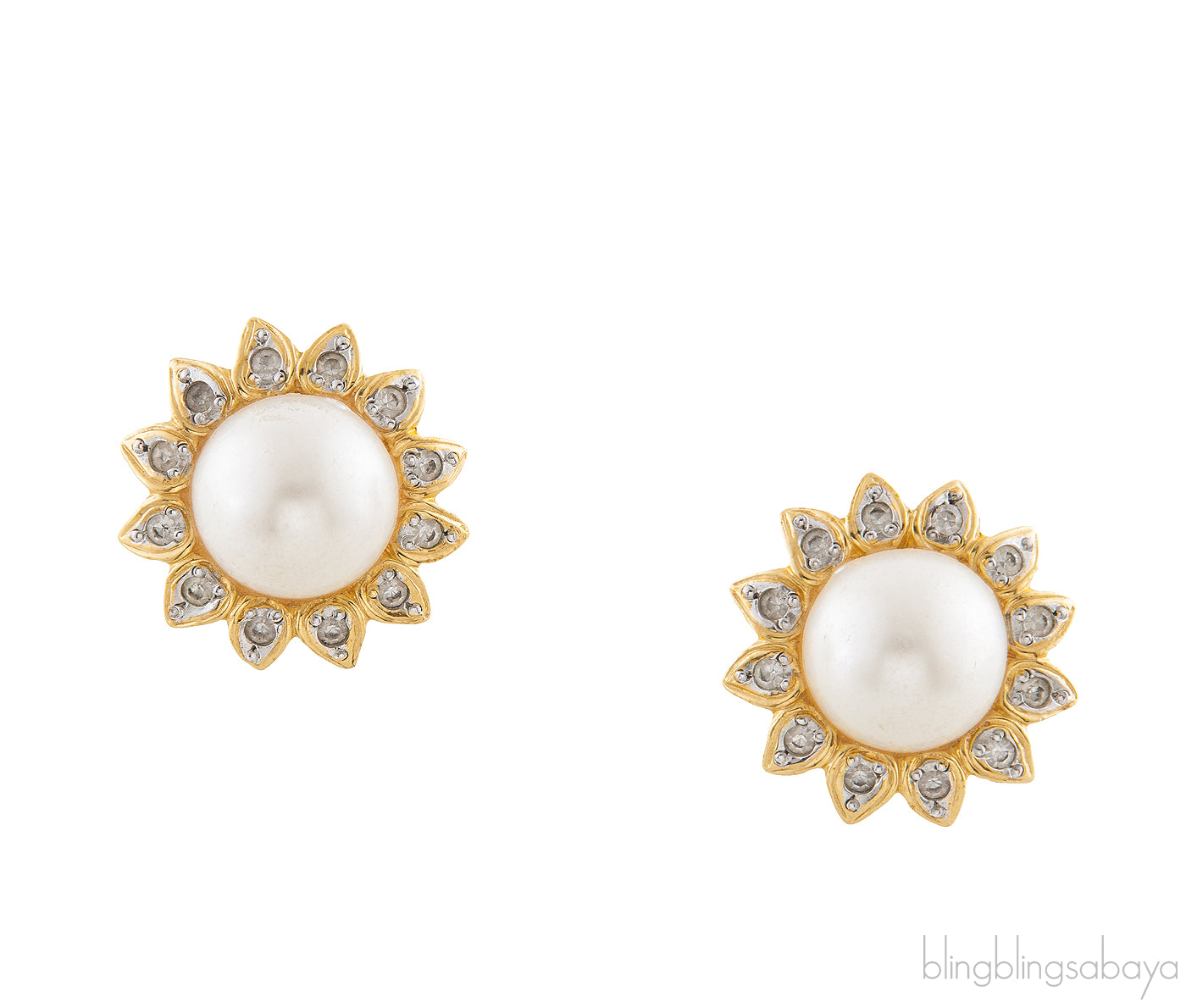 Pearl Floral Clip Earrings