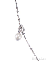 Pearl Pendant Necklace