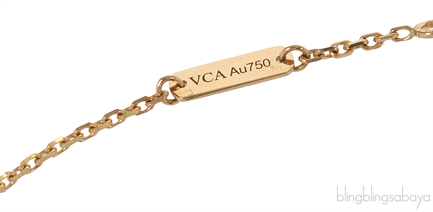 Van Cleef & Arpels Perlée Couleurs Turquoise Pendant Yellow Gold