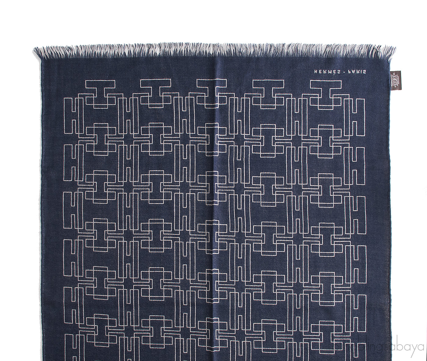 Reversible H Print Shawl
