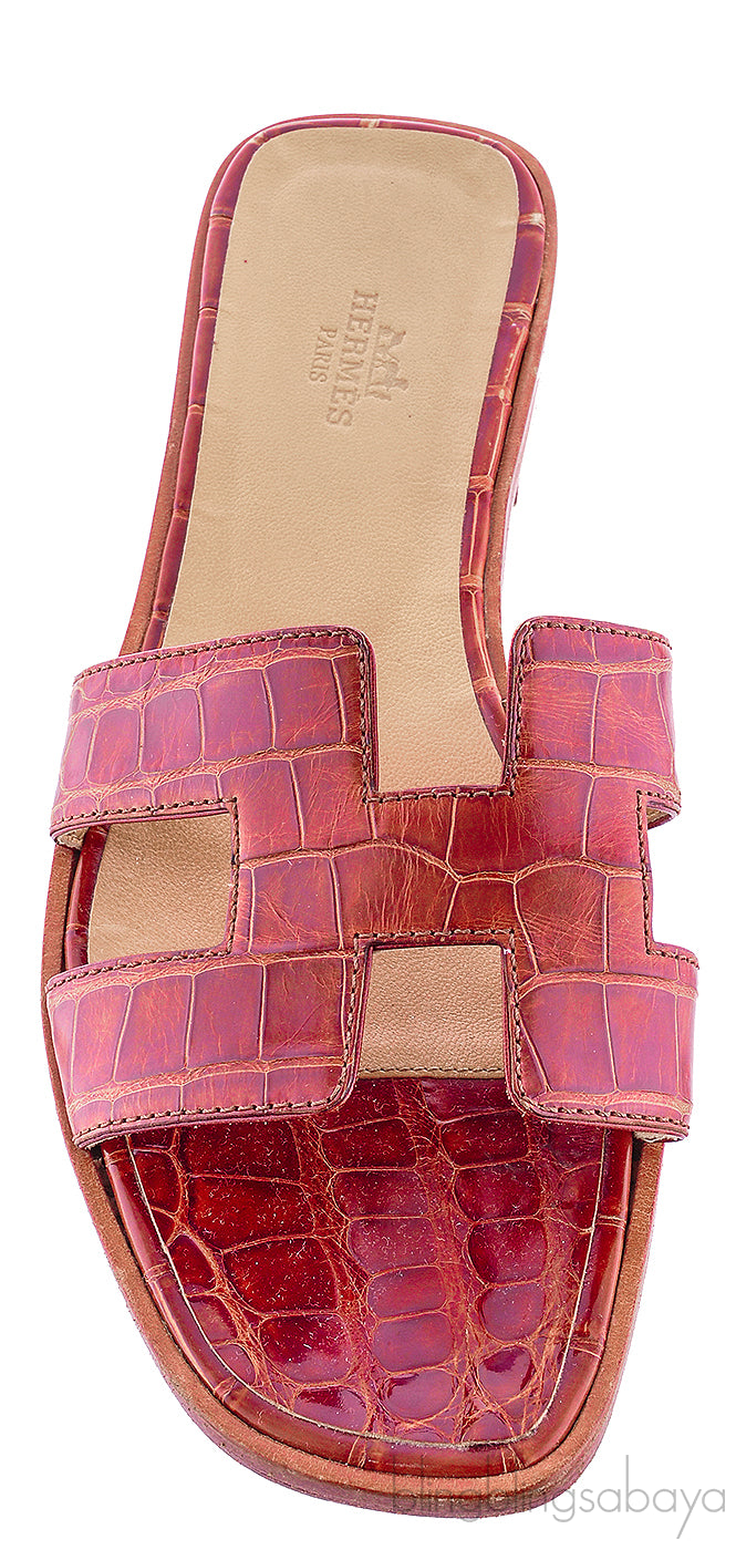 Cognac Crocodile Oran Sandals