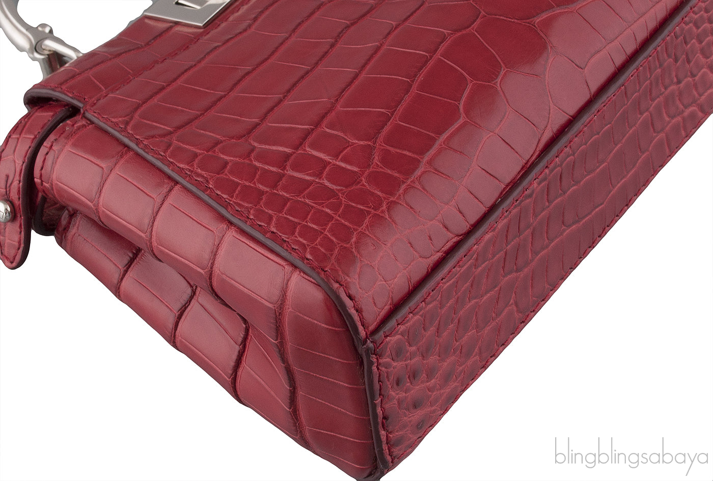 Red Micro Crocodile Peekaboo