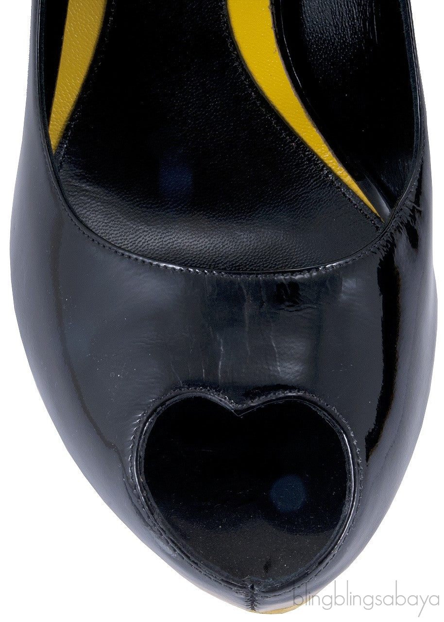Black Heart Peep Toe Pump
