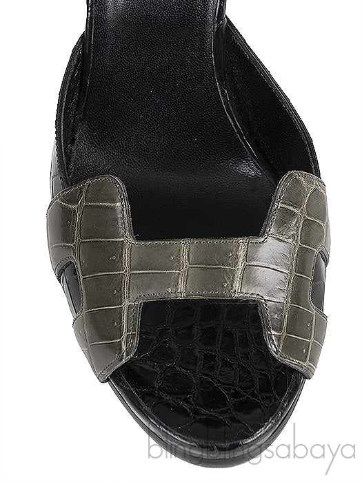 H Initial Black Bicolor Crocodile Heels