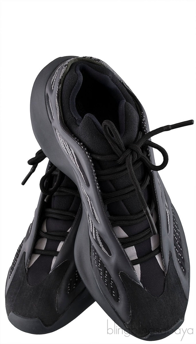 Yeezy 700 V3 Alvah