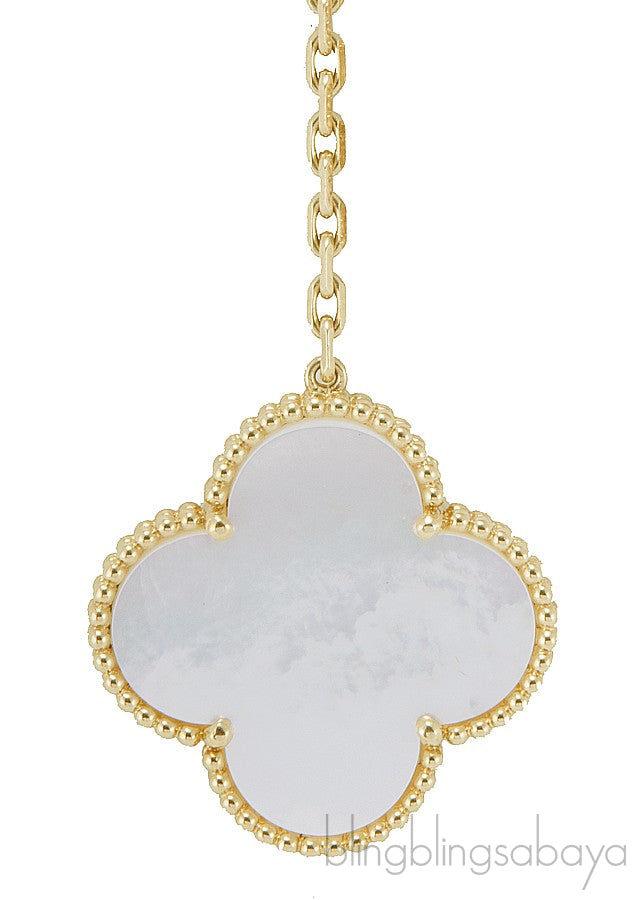 Magic Alhambra Necklace