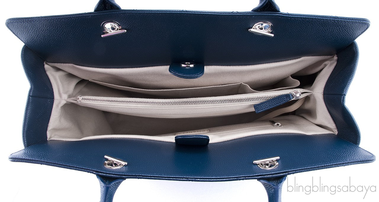 Timeless CC Large Tote