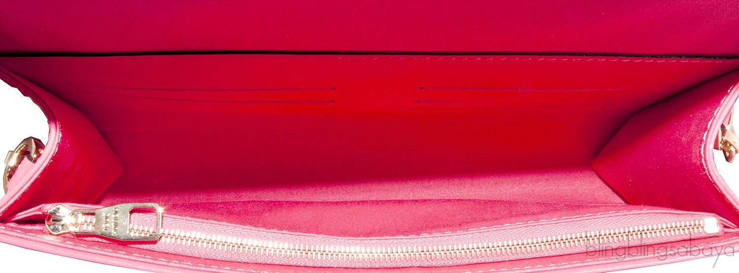 Ana Vernis Pochette Chain Clutch Bag