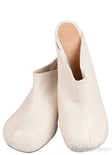 Bottega Veneta Off-white Mules & Clogs