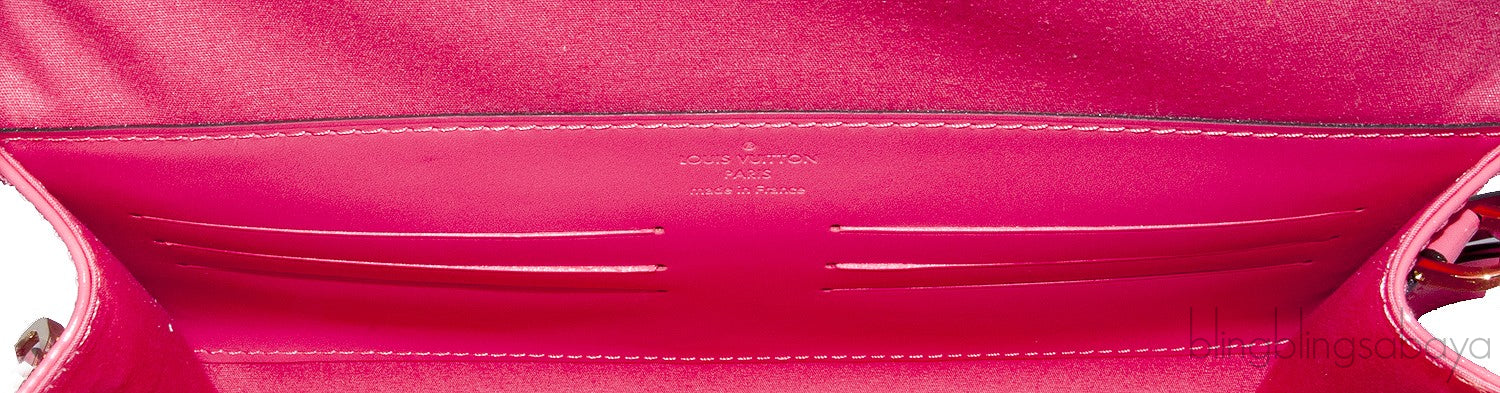Ana Vernis Pochette Chain Clutch Bag
