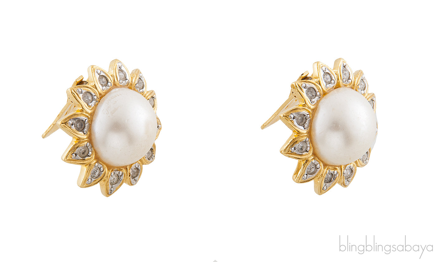 Pearl Floral Clip Earrings