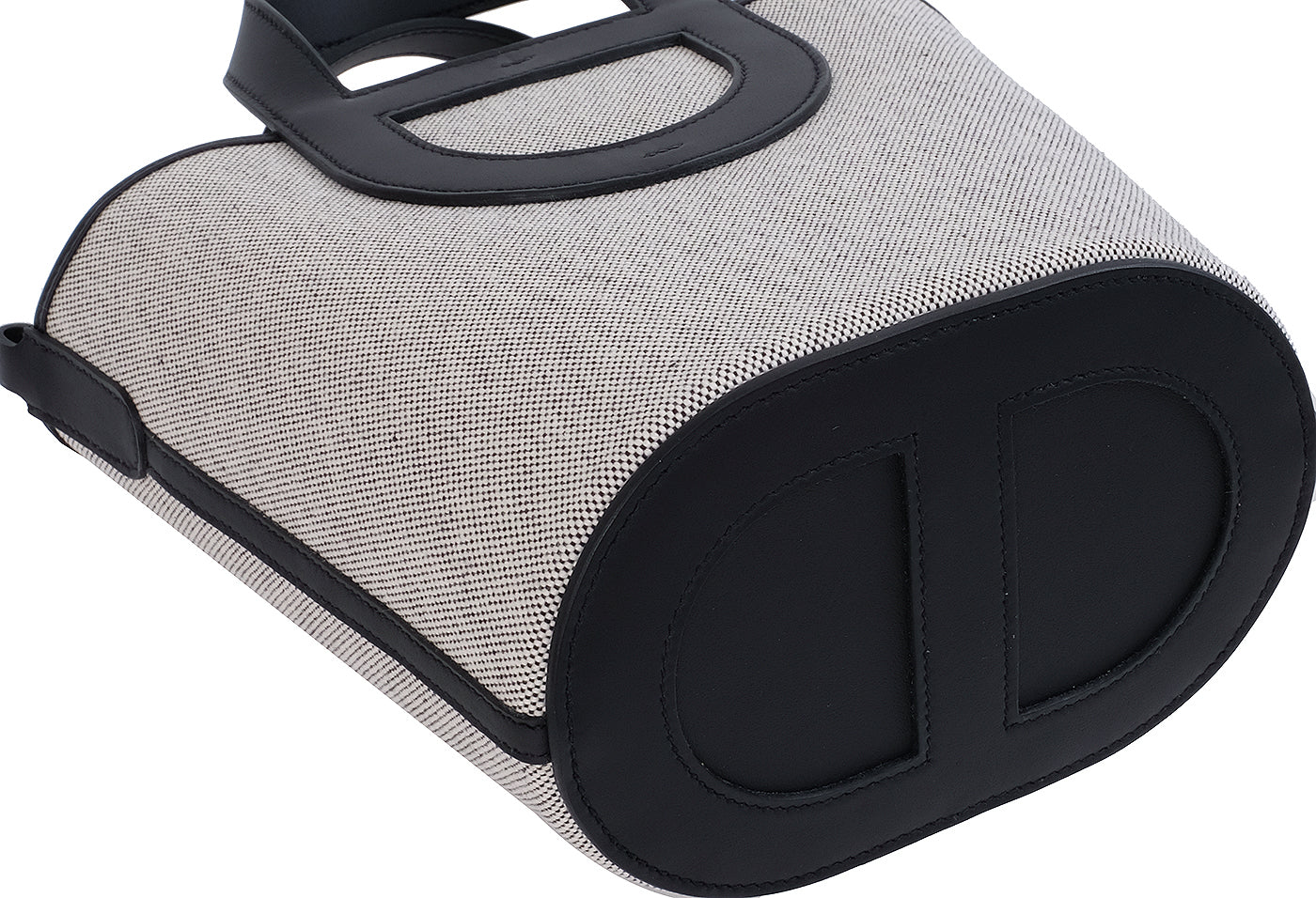 Hermes In-the-Loop 18 Ecru/Black Canvas & Black Swift Leather PHW