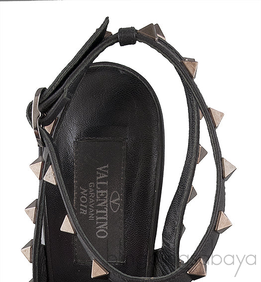 So Black Rockstud Heels