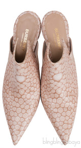 Stingray Print Pointed Toe Mules