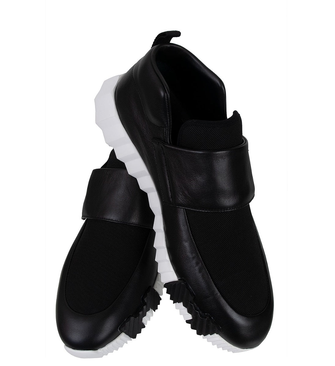 H Sneaker