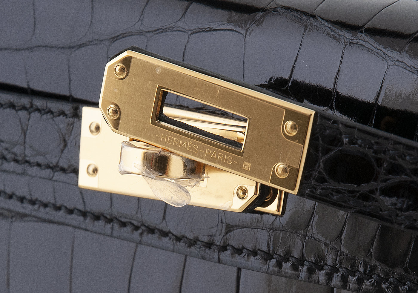 Kelly 20 Black Mini Sellier Crocodile Lisse GHW