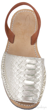Croc Embossed Avarcas Sandals