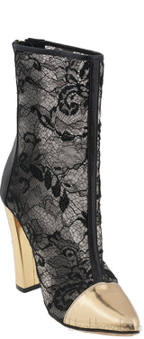 Lace Pointed-toe Boots