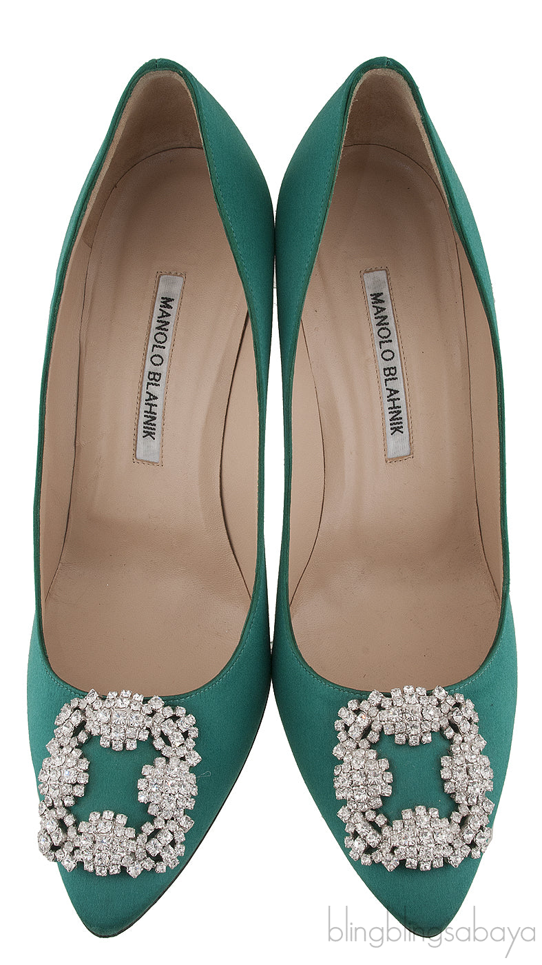 Emerald Hangisi Satin Jeweled Pump