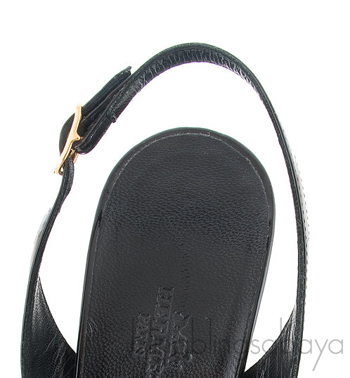 H night 90 Black Patent Heels