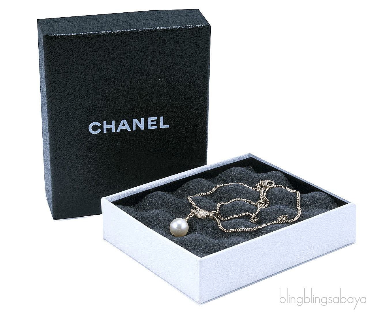 CC Crystal Logo & Pearl Necklace