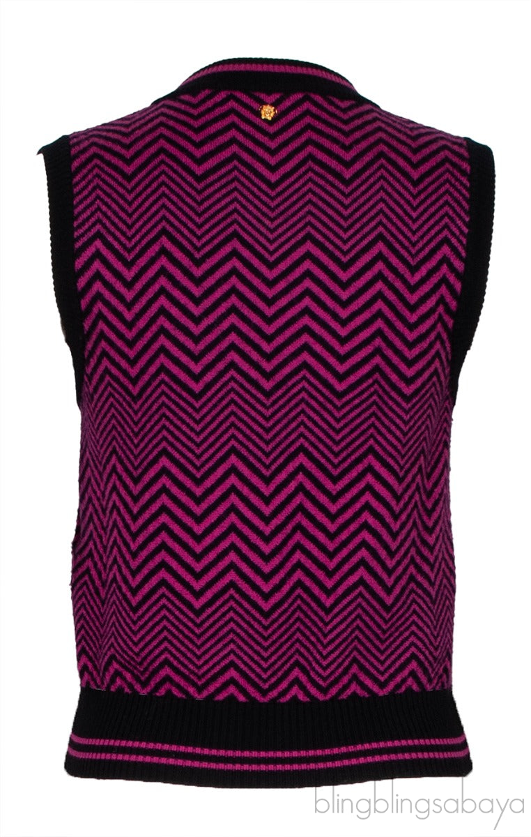 Sleeveless V-neck Zigzag Print Top