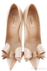 Bow Nude Patent Pump