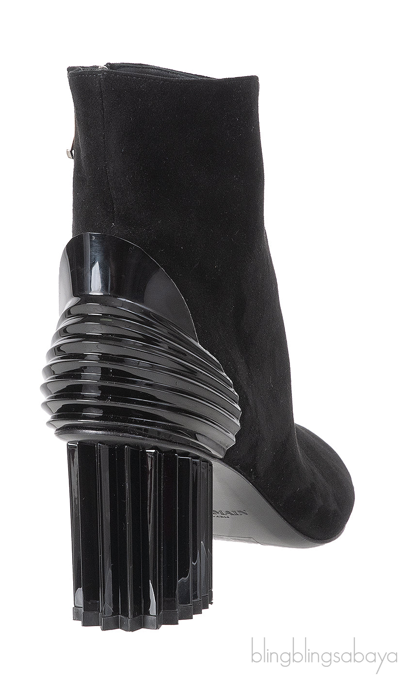 Balmain Black Pointed Toe Suede Ankle Boots