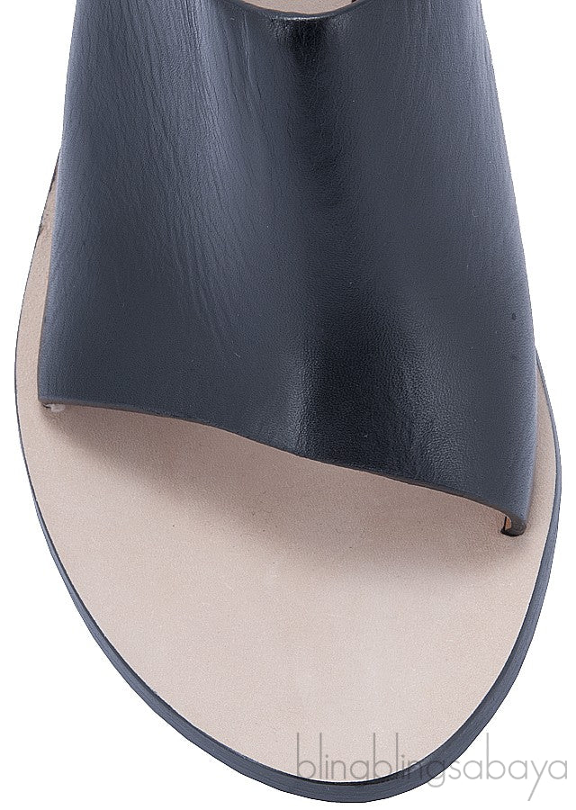 Hammered Gold Tone Wedge Mule