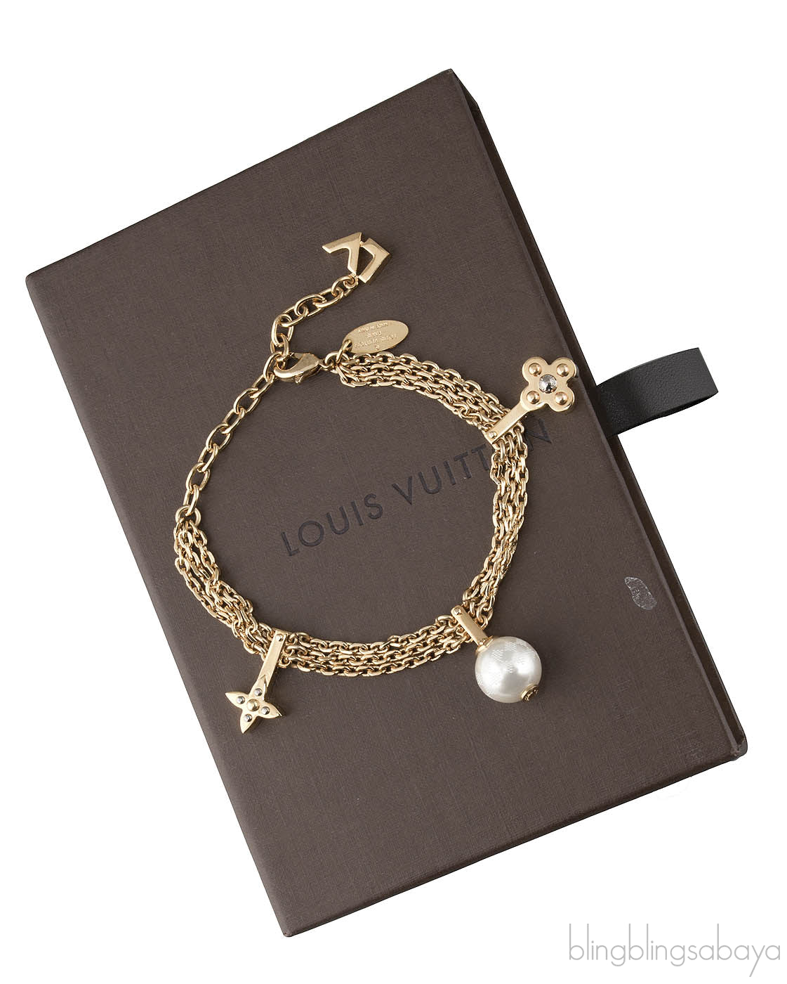 Charmy Pearl Bracelet
