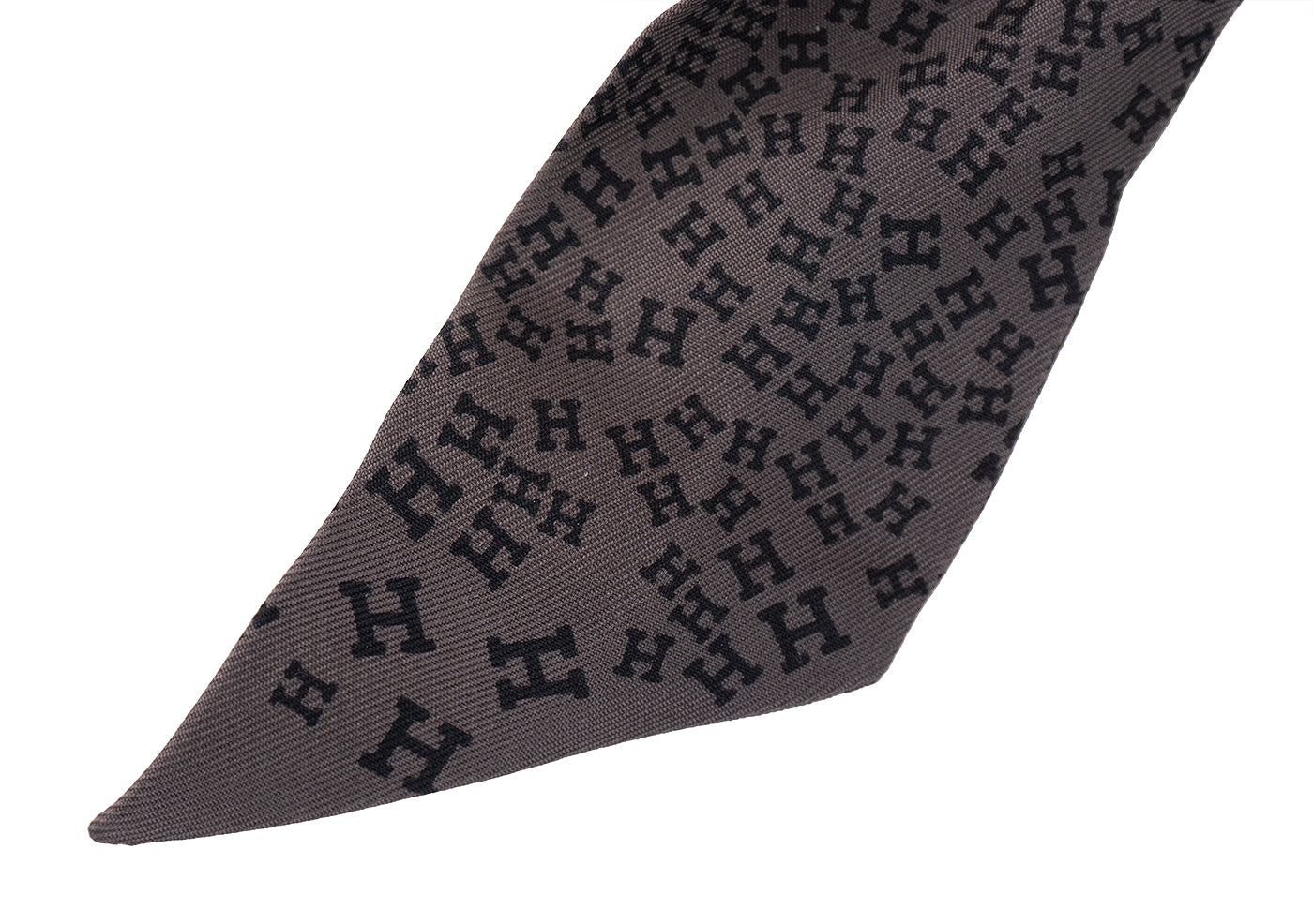 Hermes Letter Print Grey Twilly