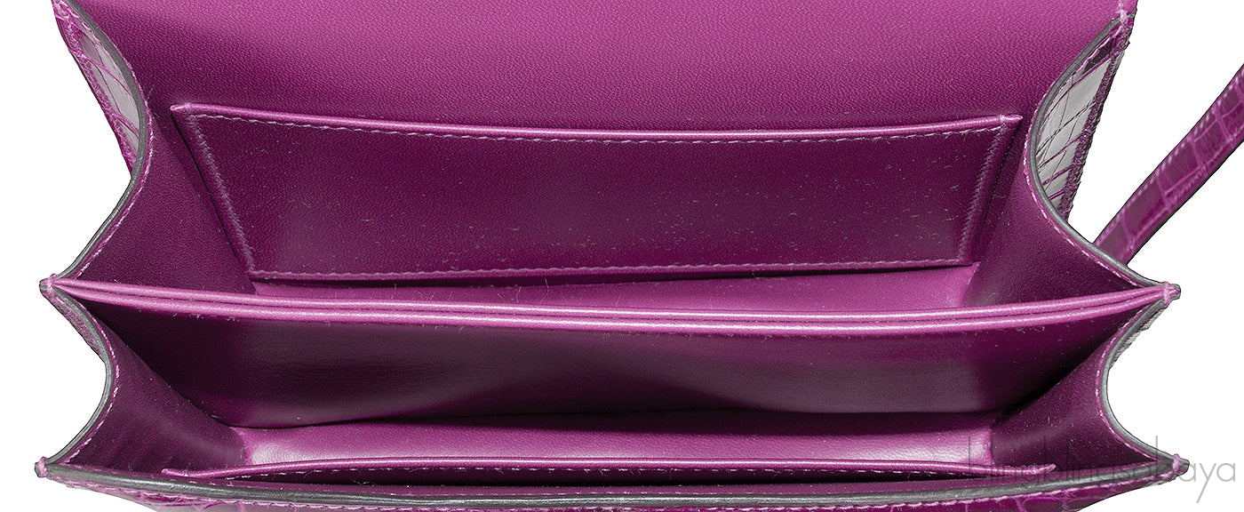 Constance III Mini Rose Pourpre Crocodile