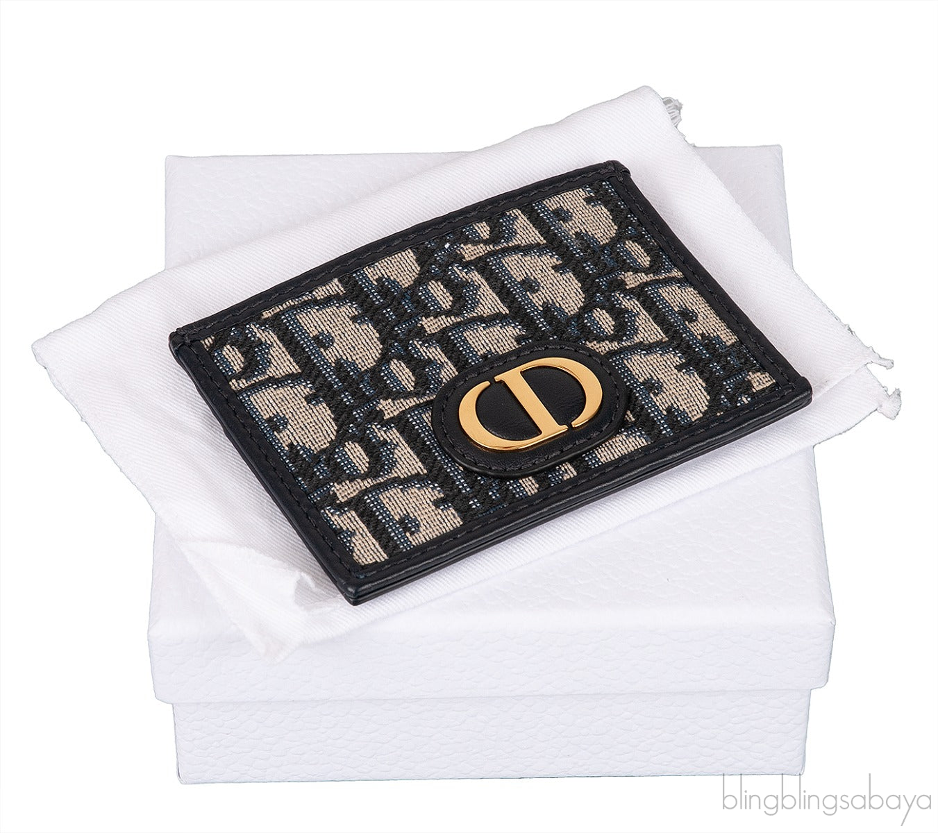 30 Montaigne Flat Card Holder