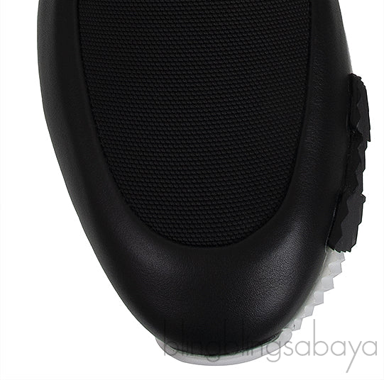 H Sneaker