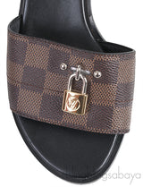 Middle East Exclusive Lock It Mule