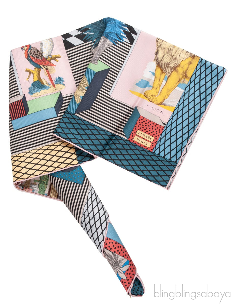 Grand Theatre Nouveau Scarf 90