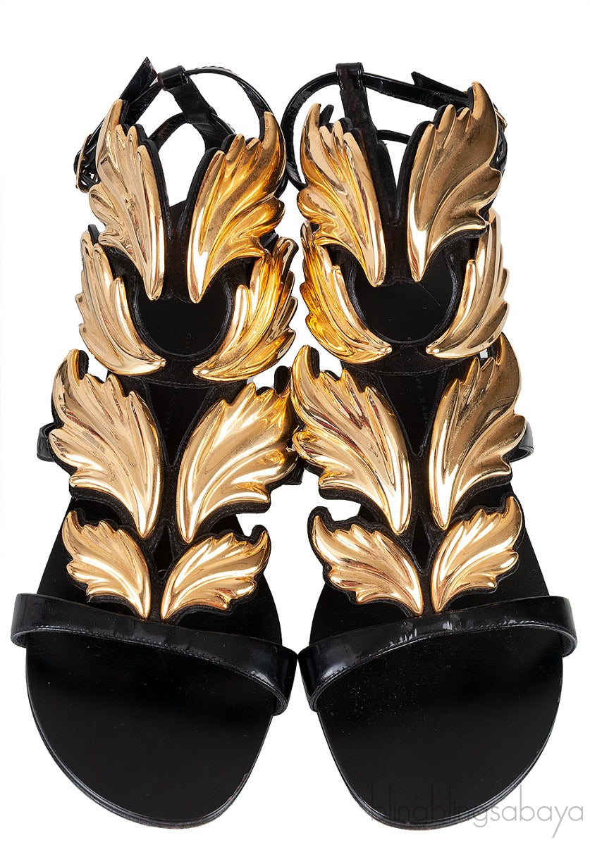 Ans Cruel Gold Metal Leaf Strappy Flat Sandals