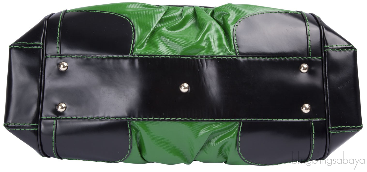 Runway \"Queen\" Green Hobo