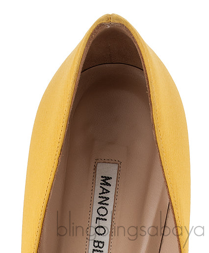 Yellow Satin Hangisi Pump