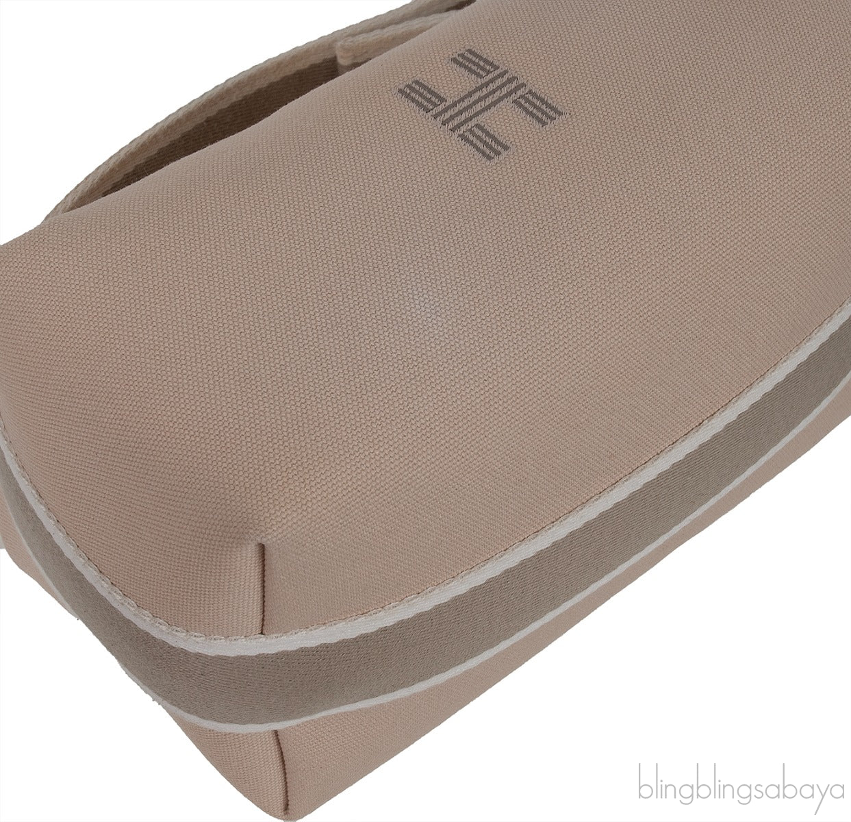 Bride-A-Brac Beige PM Case